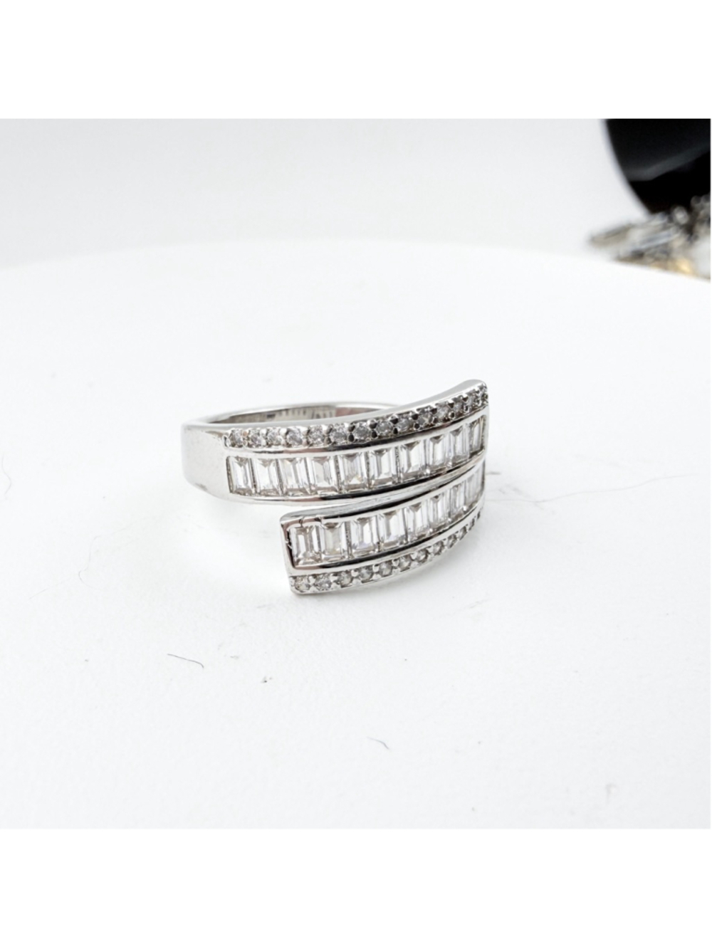 Y2K Baguette CZ Wrap Ring Adjustable Silver Tone Statement Ring Double Band - Picture 3 of 6